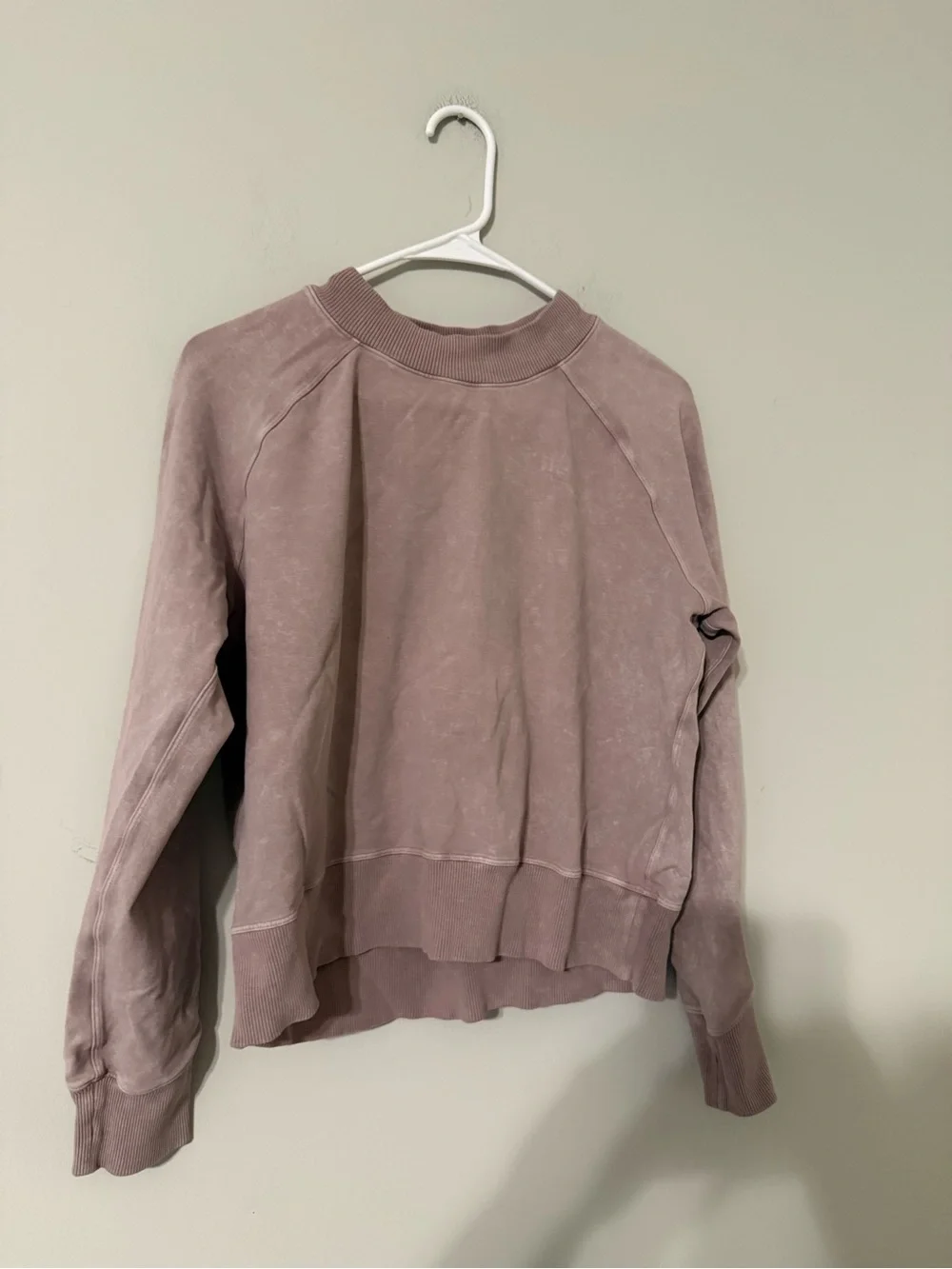 lululemon athletica ready to roll washed mauve crew sweatshirt
